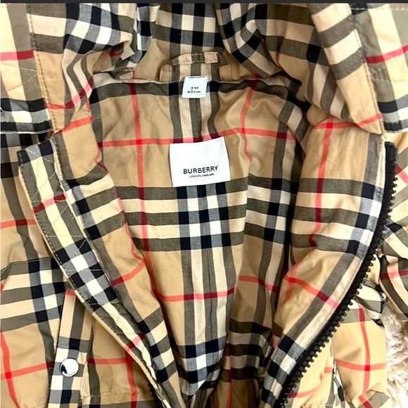 Burberry Kids Check Puffer Jacket - Beige and Black - Picture 5 of 5